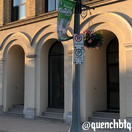 outside of quench boutique gift shop woodstock ontario, 386 dundas street woodstock ontario